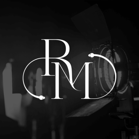 diseño_logo_Creatiwa_Realismo_Magico de trabajo 1